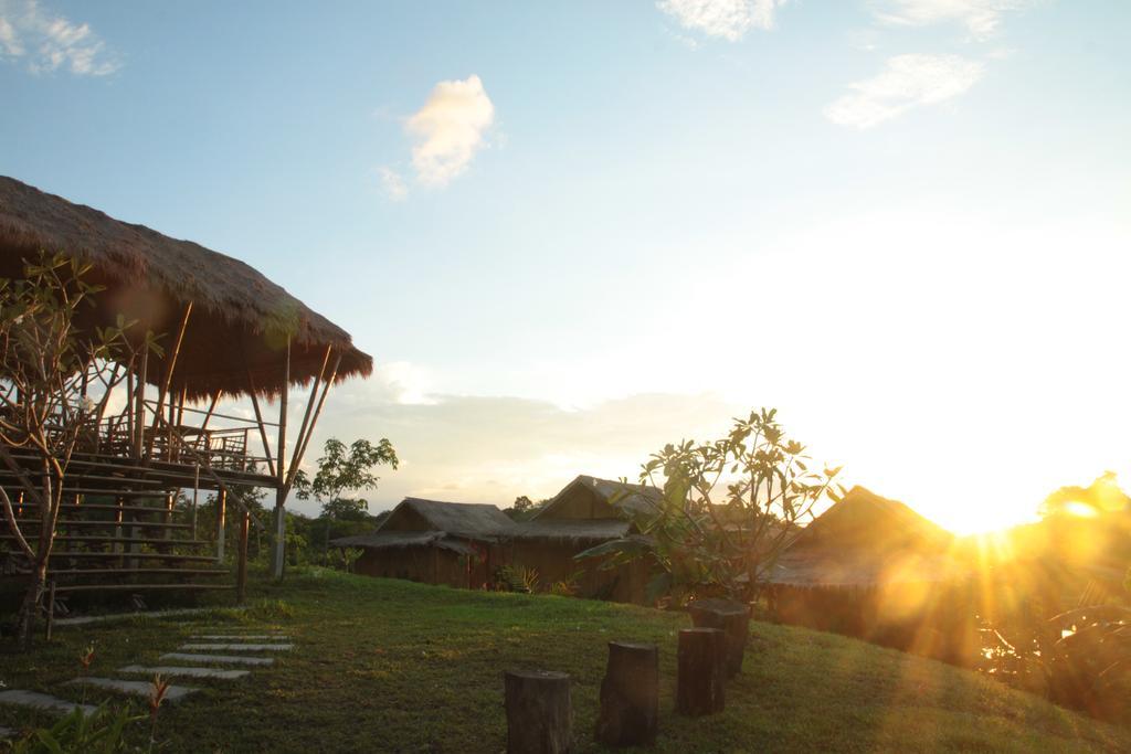 Phuree Hut Koh Phayam Zimmer foto